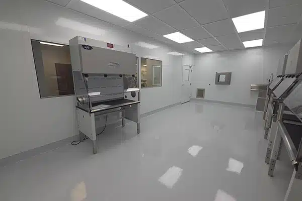 Iso Clean Room Elite Compounding - Bohden Contracting Group