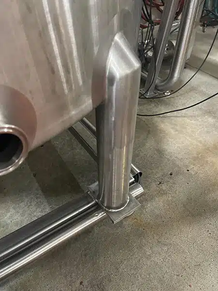 P Pepsi Gatorade New Tank Install Weld Complete - Bohden Contracting Group